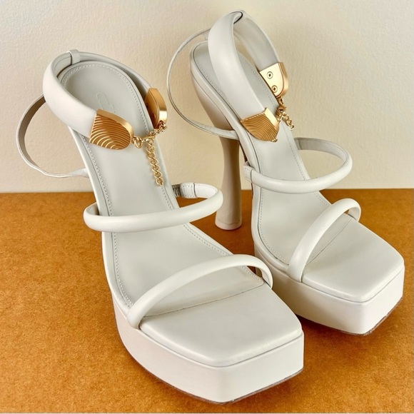 NEW CULT GAIA BEIGE LEATHER PLATFORM SANDALS - Picture 2 of 14